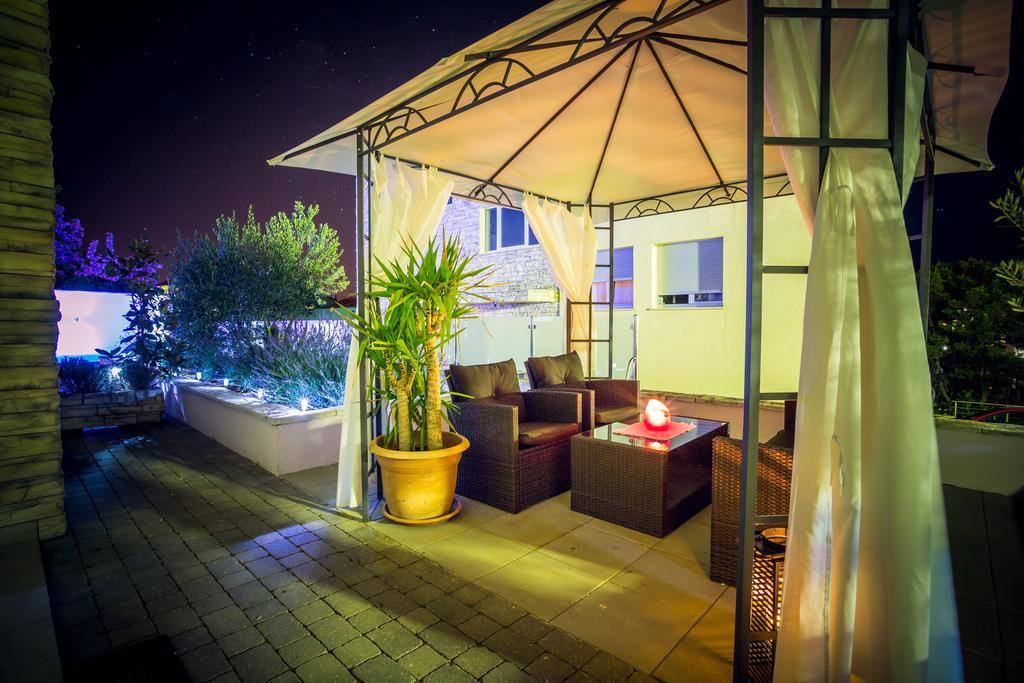 Apartment Falcon Stari Grad  Δωμάτιο φωτογραφία