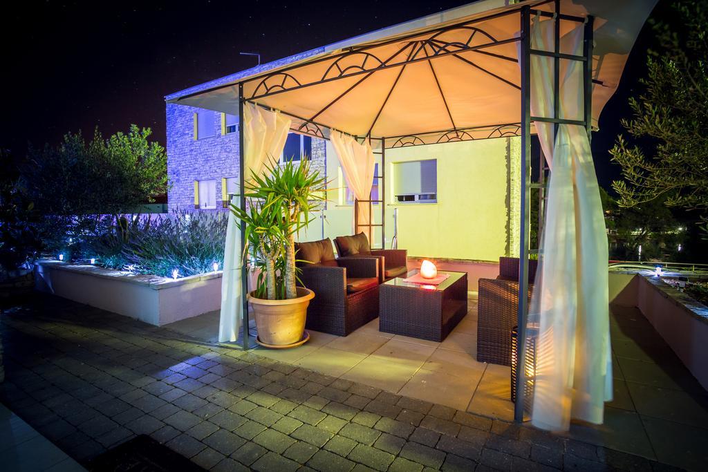 Apartment Falcon Stari Grad  Δωμάτιο φωτογραφία