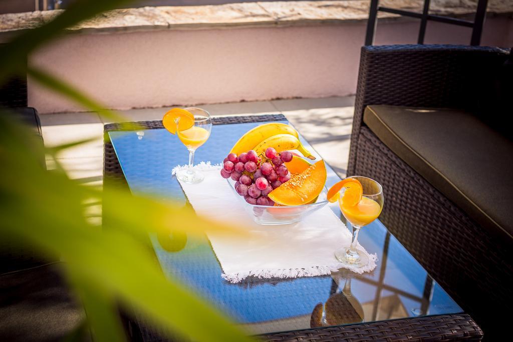 Apartment Falcon Stari Grad  Δωμάτιο φωτογραφία