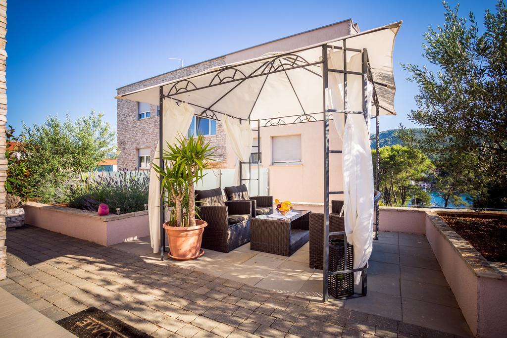 Apartment Falcon Stari Grad  Δωμάτιο φωτογραφία
