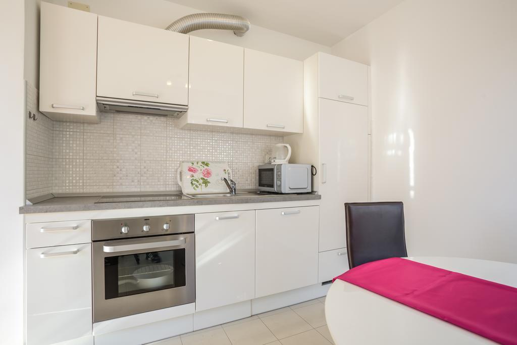 Apartment Falcon Stari Grad  Δωμάτιο φωτογραφία