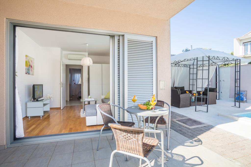 Apartment Falcon Stari Grad  Δωμάτιο φωτογραφία