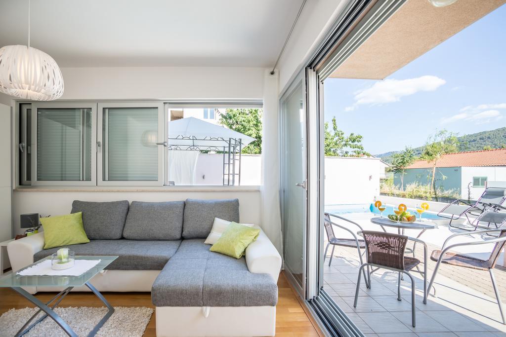 Apartment Falcon Stari Grad  Δωμάτιο φωτογραφία